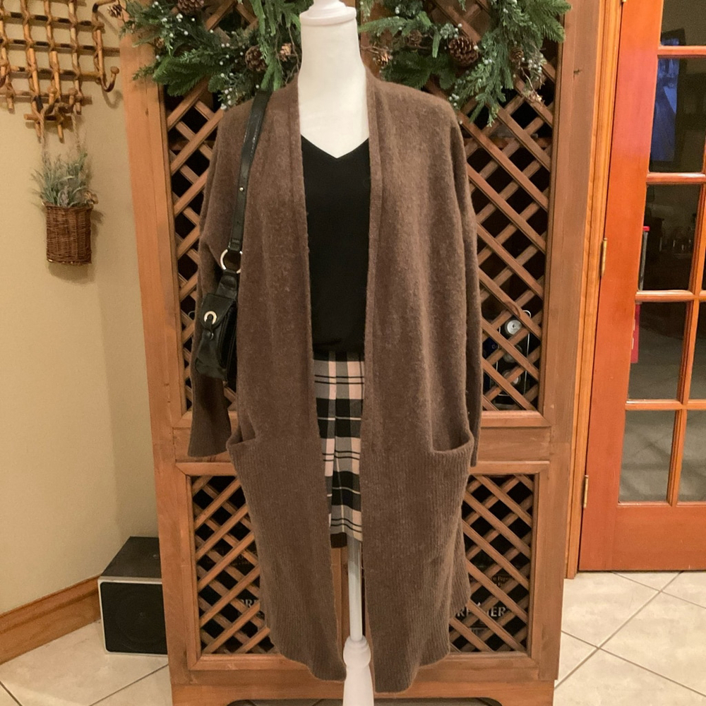 Chelsea & Violet Minimalist Alpaca Wool Blend Long Cardigan Womens Medium
